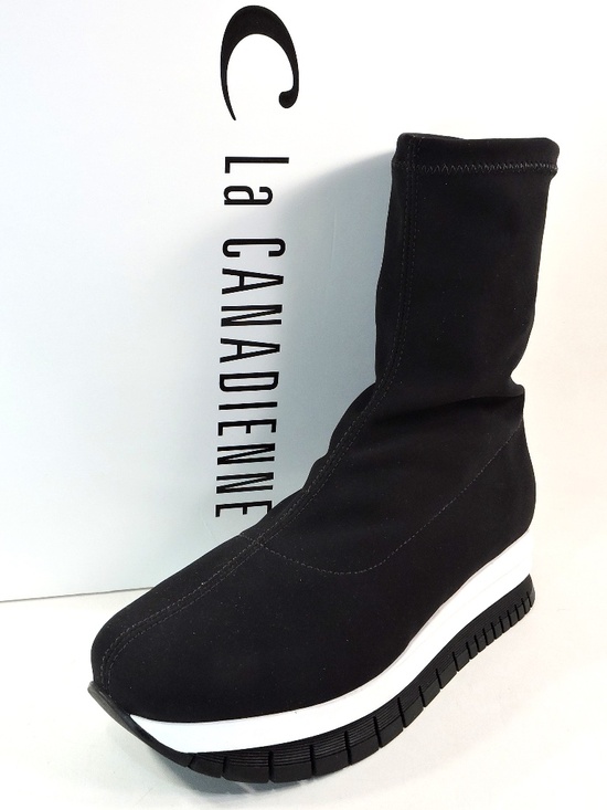 La CANADIENNE Shoes - LA CANADIENNE WOMEN'S BLACK FABRIC COMFORT BOOTIE